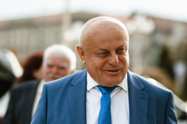 teodor tigan directorul romsilva care a luat 100 000 euro prima de pensionare ar putea fi anchetat de dna 689b357a42f4b