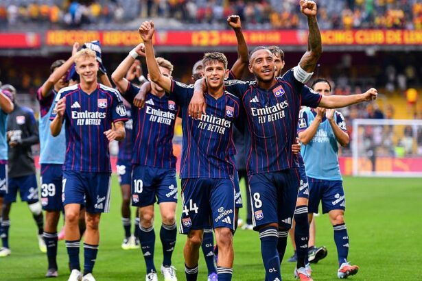 transferurile fortate facute de lyon in aceasta vara au dus echipa in pozitia de lider in ligue 1 68ad8dc3234e3