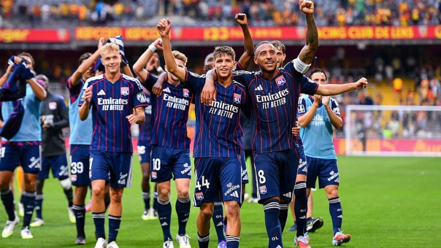 transferurile fortate facute de lyon in aceasta vara au dus echipa in pozitia de lider in ligue 1 68ad8dc3234e3