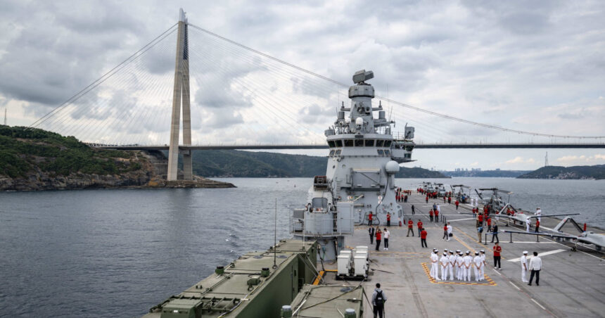 Turcia construiește primul său portavion, „Mugem”, cu trei piste, lungimea a trei stadioane, combinând avioanele cu dronele. 1 turcia construieste primul sau portavion mugem va avea trei piste lungimea a trei stadioane si va combina avioanele cu dronele 68aea037647ae