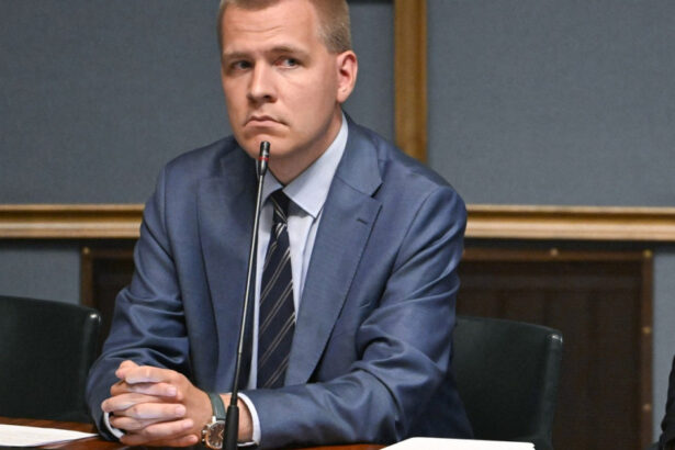 un deputat finlandez a fost gasit mort in incinta parlamentului avea 30 de ani si era la primul mandat 68a5541474576