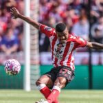 un jucator de la sunderland si a pus tara pe harta dupa debutul in premier league 68a4b22d3291d
