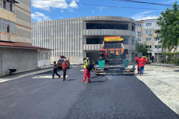 un nou contract de la primaria cernavoda pentru sc getnic construct serv srl care trebuie sa execute lucrari de intretinere a carosabilului pana la finele anului ce problema ar putea interveni 688ee27186804
