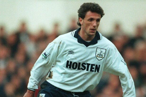 video exclusiv gica popescu si golul care ii tine amintirea vie pe white hart lane 6896192414bd1