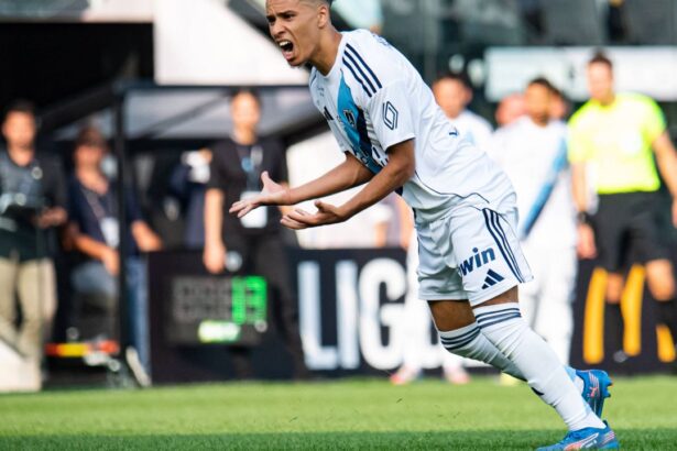 video exclusiv ilan kebbal a reusit o capodopera in marseille paris fc chiar sub ochii lui roberto de zerbi 68a9ea1e10781