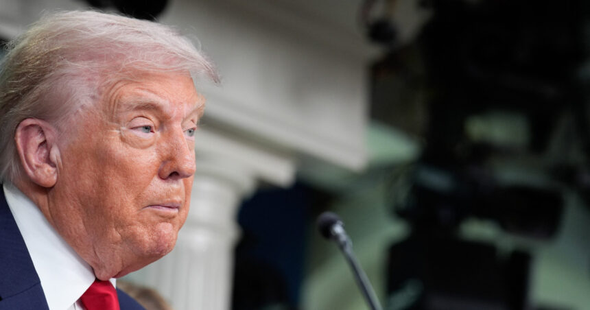 Gafa lui Donald Trump: Merg vineri în Rusia, mă întâlnesc cu Putin 1 video gafa lui donald trump merg vineri in rusia ma intalnesc cu putin 689a156d2b865