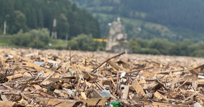 video pericol al unei bombe cu ceas la barajul izvorul muntelui bicaz anuntul ministrului mediului 688df4bcd7b8d