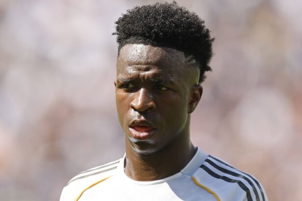 vinicius o refuza pe real madrid salariul astronomic cerut de starul de pe bernabeu 688e0970739c9