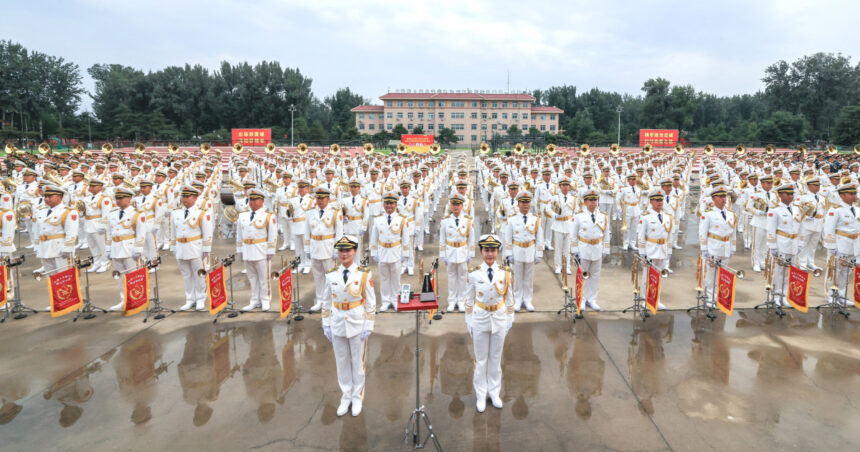 Xi Jinping sfidează Occidentul și adună „Axa destabilizării” la o grandioasă paradă militară. 1 xi jinping sfideaza occidentul si aduna axa destabilizarii la o grandioasa parada militara 68b29514dceb1