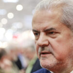 adrian nastase dupa ce vlad gheorghe a cerut retragerea beneficiilor fundatiei sale un oarecare pacalici 68bb03b3a7e9e