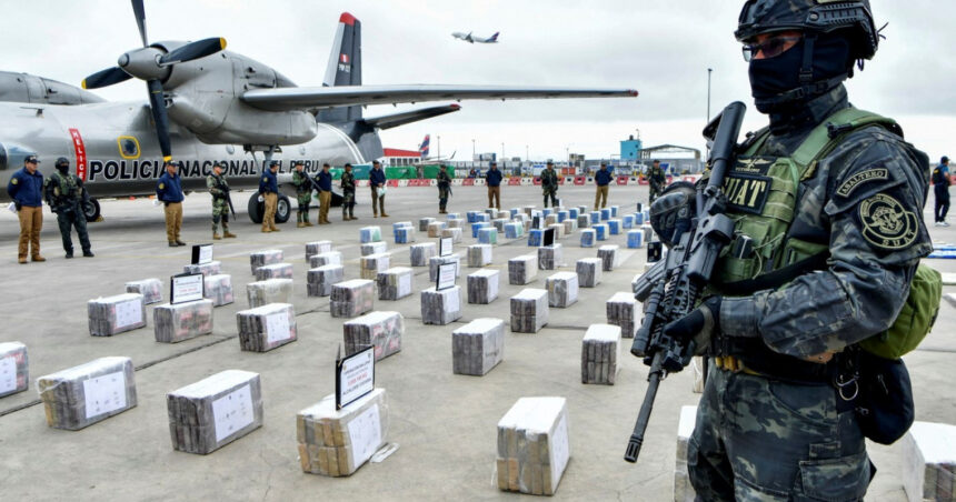 al doilea producator mondial de cocaina cumpara 12 avioane pentru lupta antidrog 68ce4f08a15a0