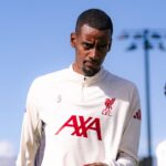 alexander isak out din lotul lui liverpool la primul meci dupa transferul record motivul invocat de arne slot 68c6af79bf3bd