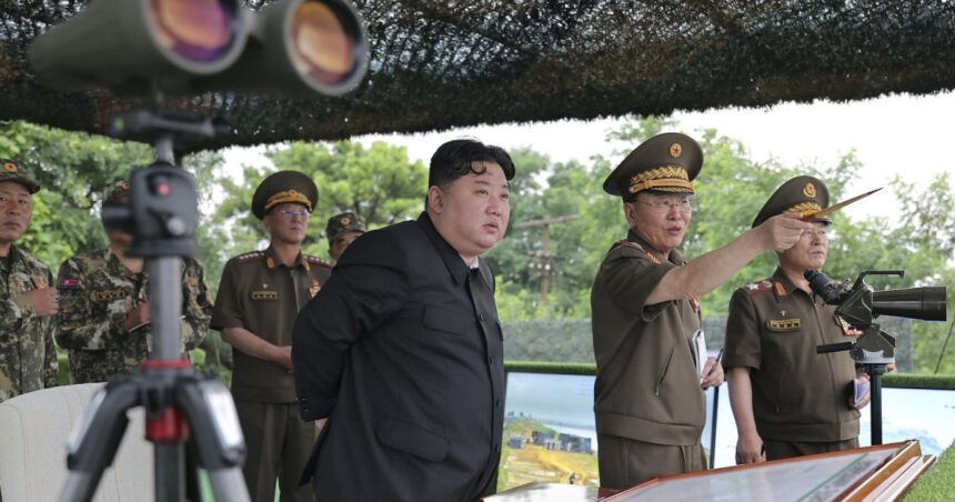 arme nucleare si conventionale in noua politica militara a coreei de nord anuntul de la phenian 68c561863a0d3
