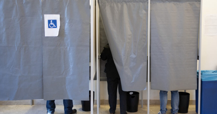autoritatile franceze cu ochii pe finantarea candidatilor de la alegerile municipale temeri privind ingerinte straine 68c00a21c8383