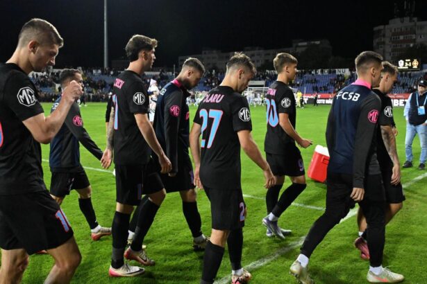 becali anunta cine este adevaratul capitan de la fcsb e prea bun ca sa mai predea banderola 68cef03759a6f