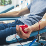 beneficii pentru donatorii de sange analize medicale gratuite si facilitati la transportul public ce valoare au tichetele in 2025 68d6267837399