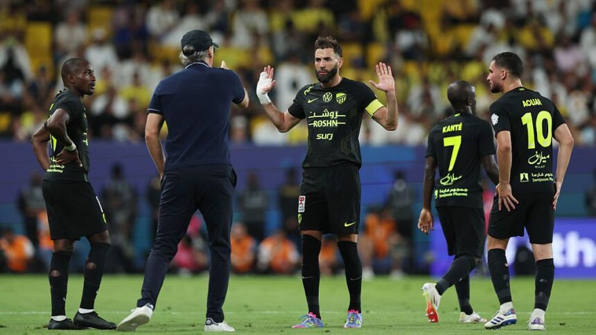 benzema l a adus la echipa benzema l a concediat atacantul a scapat de conationalul sau de pe banca lui al ittihad 68da5631ab7c1