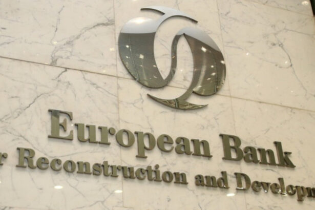 berd a aprobat o noua strategie de tara pentru romania 68db57058a356