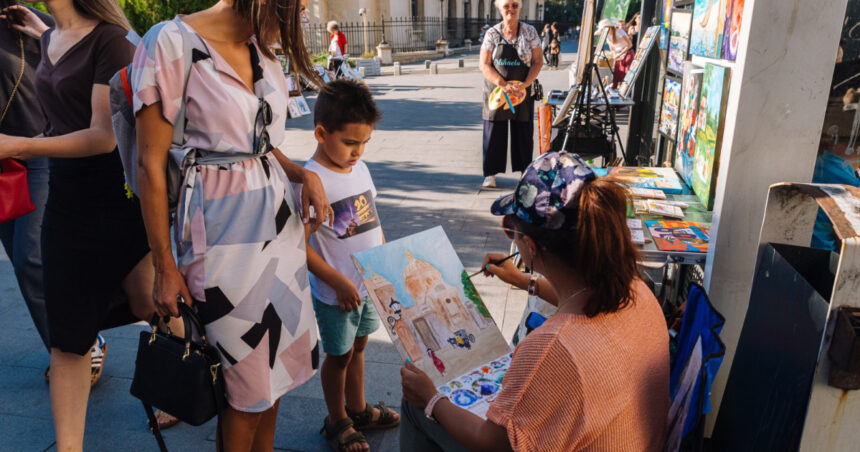 calea victoriei devine pietonala in al 20 lea weekend al programului strazi deschise 68c39c102fdd6