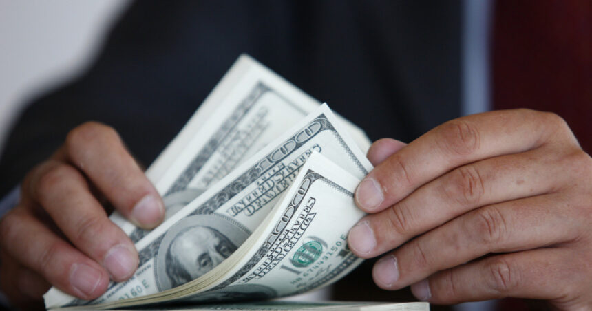 ce despagubire primeste un american care a stat aproape 40 de ani la inchisoare pentru o crima pe care n a comis o 68d408b446b49