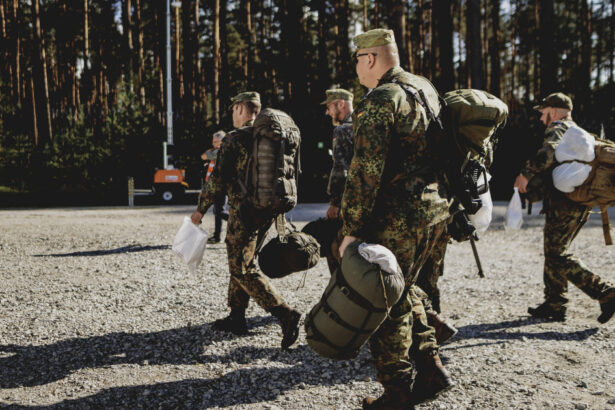 coada la antrenamentele militare voluntare din polonia gesturi disperate de teama unei agresiuni a rusiei 68c56c20111a5