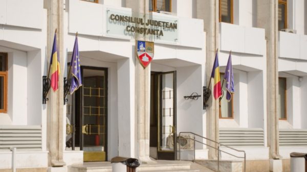 consiliul judetean constanta depune eforturi pentru solutionarea documentatiilor de urbanism si disciplina in constructii din judet presedintele florin mitroi face apel la specialisti sa se alature e 68c40ef5eb2fe