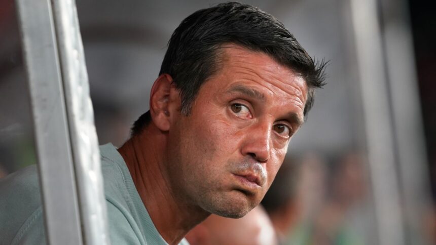 cristi chivu in pericol la inter e un meci foarte riscant pentru el 68c5302182093