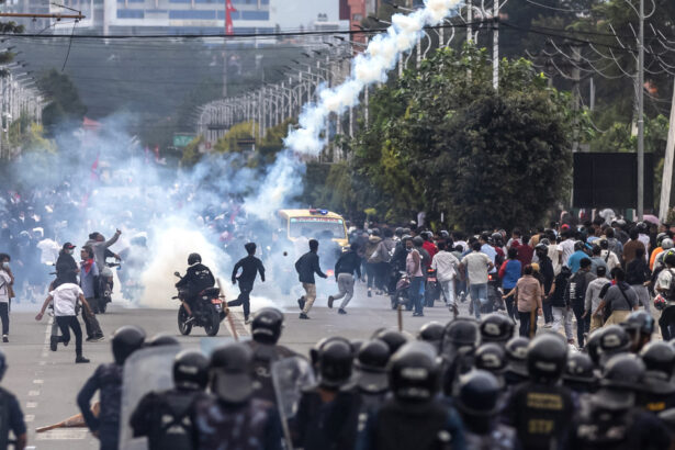 criza in nepal presedintele a dizolvat parlamentul si a anuntat alegeri legislative pentru 5 martie 68c4840976ed9