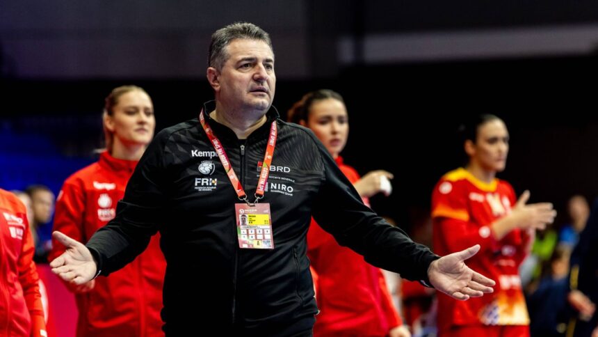 criza la nationala feminina de handbal florentin pera a demisionat cu doua luni inainte de mondial 68d541774c291