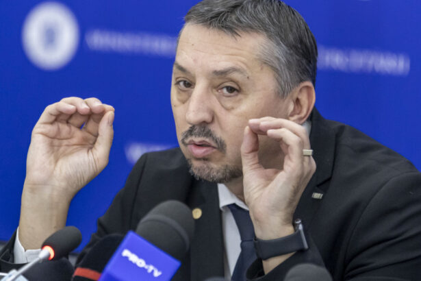 daniel david trebuie regandit bugetul educatiei pe anul viitor trebuie sa fim atenti la comasari plata cu ora merita regandita 68bf1b59566a7
