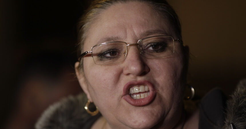 diana sosoaca trebuie sa se prezinte marti la parchetul general ea este vizata ca suspect intr un dosar pentru 11 infractiuni 68d2391035b55