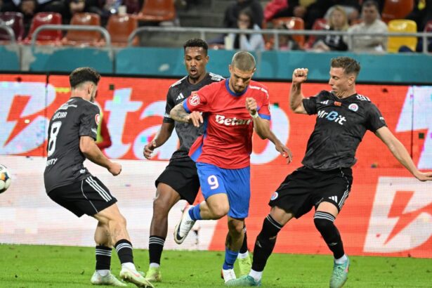 doi jucatori de la fcsb luati la rost dupa victoria cu otelul duceti va ba si dati gol 68dabc48a4d36