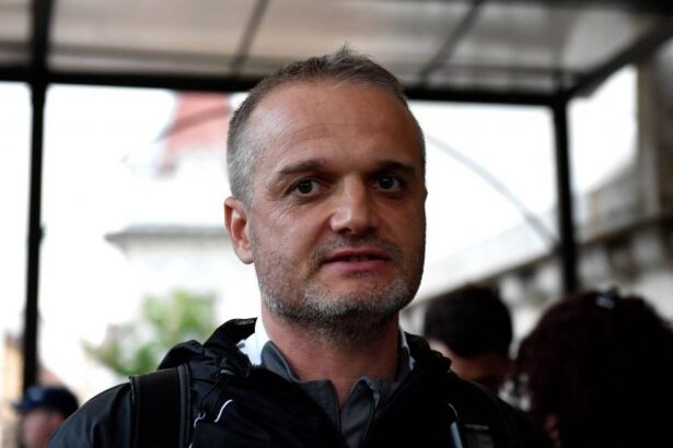 erik lincar nu s a ferit dupa egalul cu cipru relaxare tipic romaneasca 68c262f0cad9b