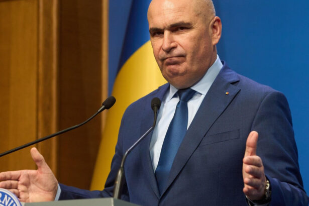 exclusiv care e linia rosie privind demisia pentru ilie bolojan in contextul amanarii reformei administratiei locale de multe ori par singur 68b72d40edc4b