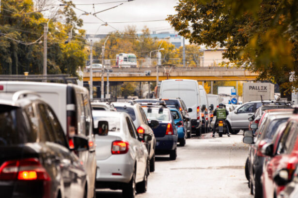 exclusiv ce masuri sunt anuntate pentru fluidizarea traficului odata cu inceperea scolii primaria capitalei va decala programul angajatilor 68b570d3e7952