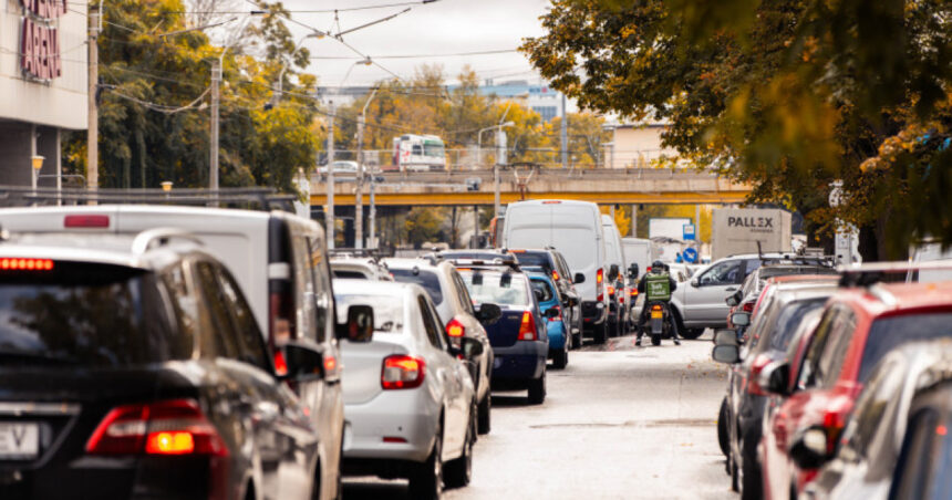 exclusiv ce masuri sunt anuntate pentru fluidizarea traficului odata cu inceperea scolii primaria capitalei va decala programul angajatilor 68b570d3e7952