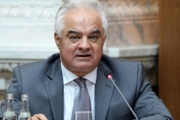 exclusiv oficial bnr institutiile sunt pline de pile politice au fost parasutati acolo tot felul de oameni care habar nu au despre ce e vorba 68dbb643a1cd1