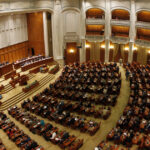 exclusiv parlamentul cheltuie 1 milion e cu angajatii alesilor lunar peste 1 000 de consilieri si soferi la 464 de senatori si deputati 68c425c8ef6ac