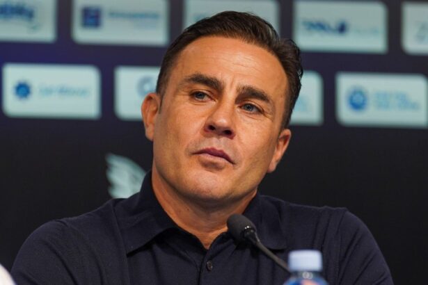 fabio cannavaro isi pregateste revenirea unde ar putea antrena fostul balon de aur 68dbe39e5e48e