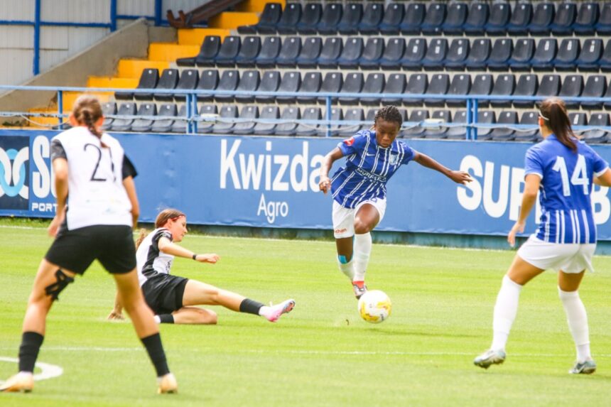 fetele de la farul au bifat al treilea succes consecutiv in superliga si raman pe primul loc 68c852914984b