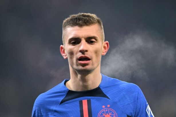 florin tanase a propus un jucator la fcsb bai nea gigi e fotbalist 68bae37329739