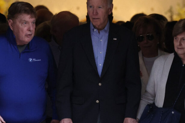 fostul presedinte al sua joe biden a fost operat pentru a i fi indepartate leziunile canceroase ale pielii 68ba7701bb561