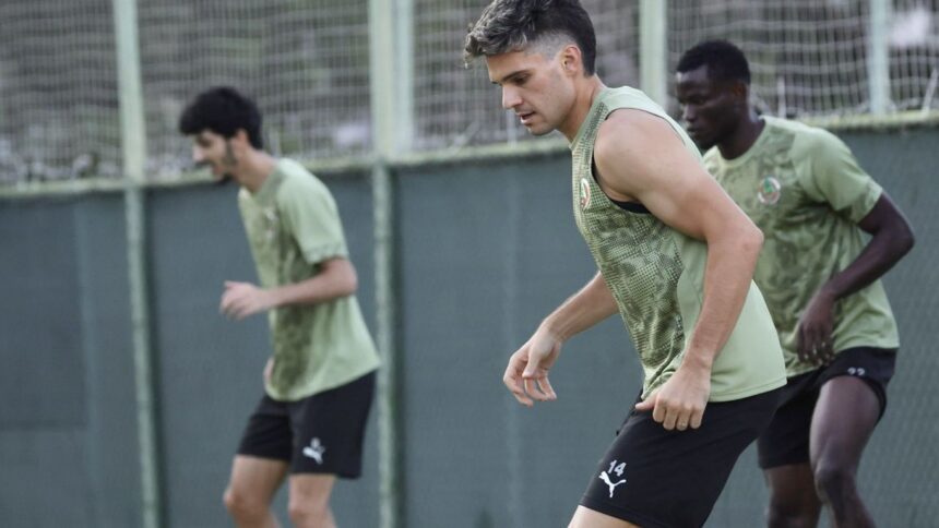 foto ianis hagi un pachet de muschi deja in prim plan la alanyaspor debutul poate fi azi de la 2000 cu konyaspor 68c548dda07e3