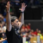 foto reactii acide ale suporterilor dupa esecul lui csm bucuresti din champions league adi talent pana unde vei merge 68bdccca6f190