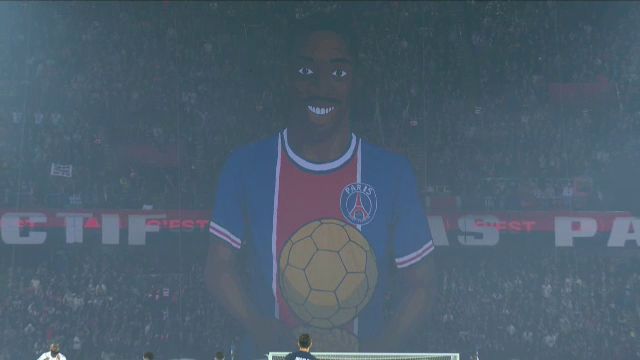 foto si video scenografie spectaculoasa pe parc des princes dupa ce ousmane dembele a cucerit balonul de aur printul orasului a devenit regele lumii82 68d83c4d031af