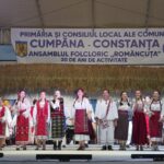 foto week end de sarbatoare in cumpana in incinta noului centru civic inaugurat in comuna ansamblul romancuta a sarbatorit 20 de ani de la infiintare si prima editie a targului dobrogean 68c73e98c1d8b