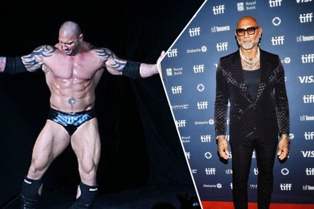 galerie foto animalul a ajuns de nerecunoscut unul dintre cei mai masivi wrestleri din wwe si a pierdut muschii 68cc311b0868a