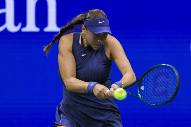 galerie foto us open 2025 reactia amandei anisimova cand a aflat ca joaca iar cu iga swiatek ce a spus despre scorul primit la wimbledon 68b82b647cfb0