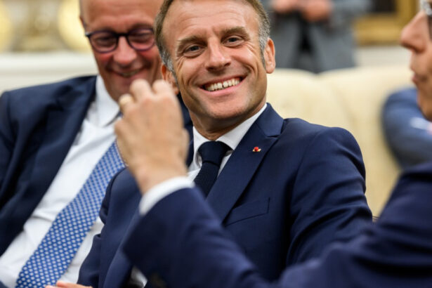 garantiile de securitate pentru ucraina discutate joi de coalitia celor dispusi ce tari iau parte la reuniunea organizata de macron 68b5a90ccc67a