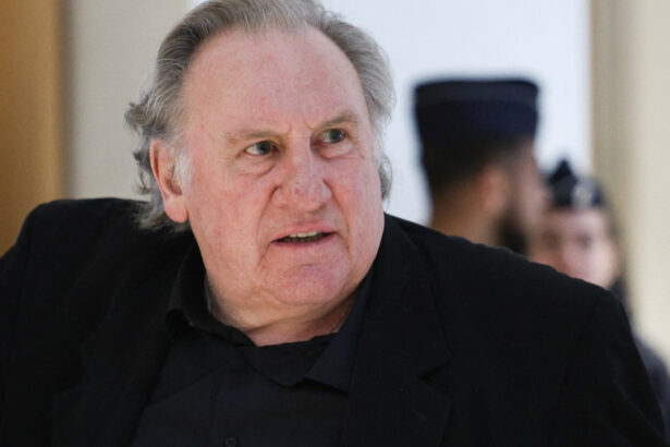 gerard depardieu risca 20 de ani de inchisoare pentru ca ar fi violat o actrita reactia victimei 68b6de2b0cf38